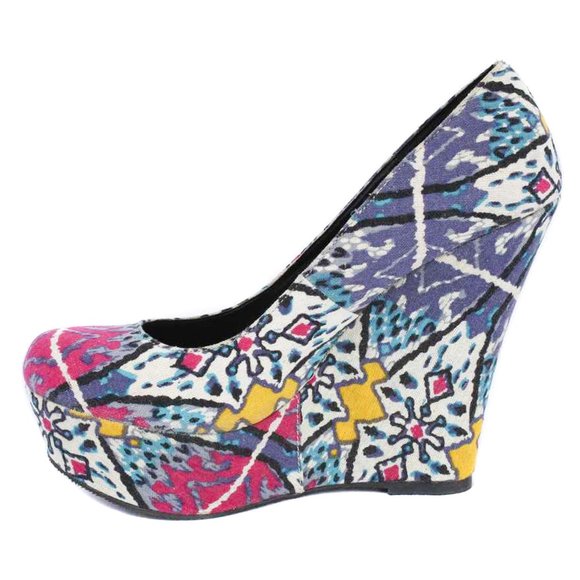 STEVE MADDEN Colorful Ikat Tribal Pattern Rounded Toe Platfrom Wedges Size 8.5 - Picture 4 of 10